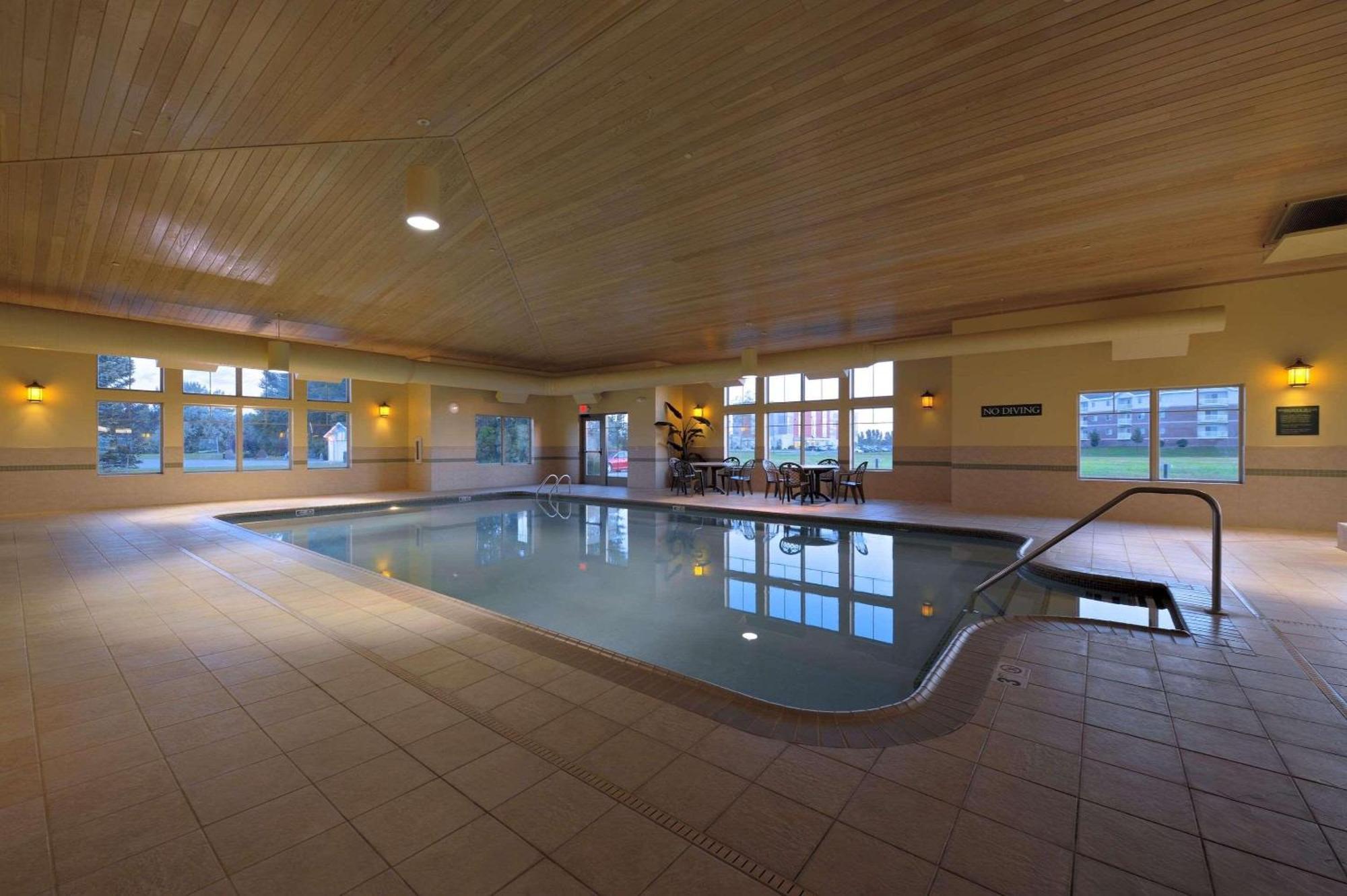 Country Inn & Suites By Radisson, Grand Forks, Nd Faciliteter billede